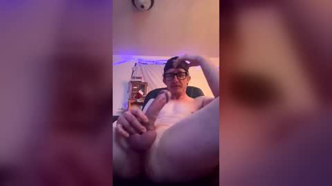Snapshot of daddybigdick480 chatting on 06.11.26 daddybigdick480 online show from 06.11.26