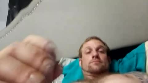 Snapshot of daddydeeevooo chatting on 04.28.26 daddydeeevooo online show from 04.28.26