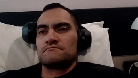 Snapshot of daddyfuckme871954 chatting on 06.15.26 daddyfuckme871954 online show from 06.15.26