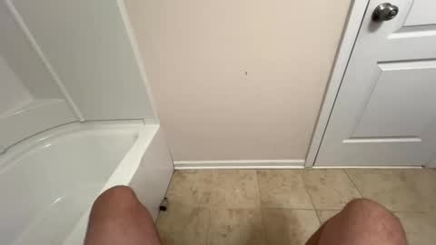 Snapshot of daddyhunk6969 chatting on 12.28.24 DaddyHunk online show from 12.28.24