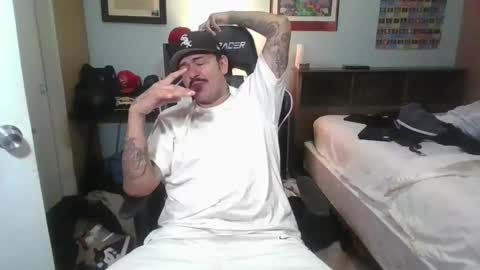 Snapshot of daddyjayare760 chatting on 03.03.25 daddyjayare760 online show from 03.03.25