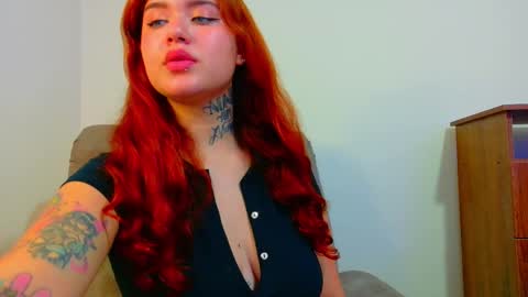 Snapshot of daddys_little_secrett chatting on 09.14.25 Valen online show from 09.14.25