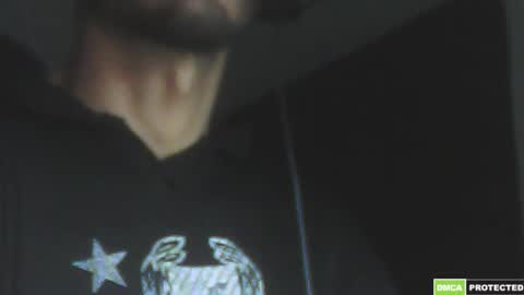 Snapshot of daddyselim chatting on 02.01.25 the alpha online show from 02.01.25