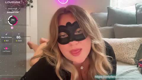 Snapshot of daddyslittlegirl12 chatting on 03.01.25 Jaime online show from 03.01.25