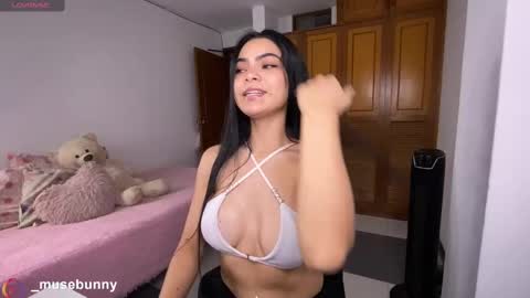 Snapshot of daddysweeeetbody chatting on 09.17.25 Sophie online show from 09.17.25