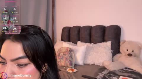 Sophie online show from 04.21.26