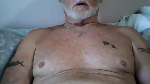 Snapshot of dadhmalone chatting on 06.29.26 dadhmalone online show from 06.29.26