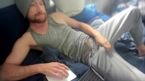 Snapshot of daemon456321 chatting on 02.12.25 daemon online show from 02.12.25