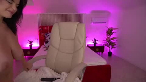 daenerys_daen online show from 07.07.26
