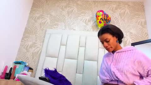 daffnelewis online show from 02.13.26