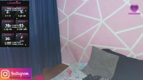 Snapshot of dafna_and_kris chatting on 06.03.26 dafna and kris online show from 06.03.26