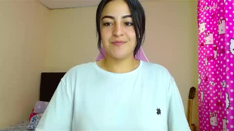 Snapshot of dafne_hot77 chatting on 02.08.25 dafne_hot77 online show from 02.08.25