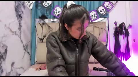 Snapshot of dafne_quenn chatting on 10.07.25 dafne_quenn online show from 10.07.25