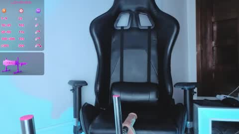 Dafneblase online show from 04.28.26