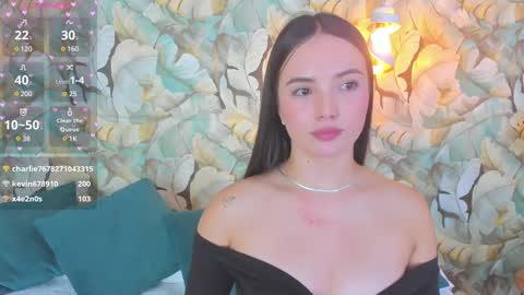 Snapshot of dafnevega chatting on 03.04.25 Dafne  online show from 03.04.25