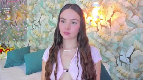 Snapshot of dafnevega chatting on 03.07.25 Dafne  online show from 03.07.25