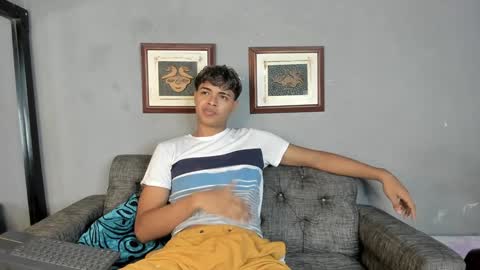 Snapshot of dafnezahiraa_ chatting on 12.27.24 dafnezahiraa  online show from 12.27.24