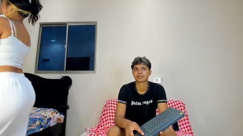 Snapshot of dafnezahiraa_ chatting on 12.29.24 dafnezahiraa  online show from 12.29.24