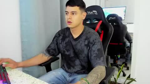 my name is Jhon and I live in colombia online show from 11.11.25