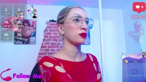 Snapshot of dagny_ chatting on 02.09.25 Dagny online show from 02.09.25