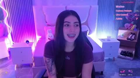Snapshot of dahia_tay chatting on 04.22.26 dahia online show from 04.22.26