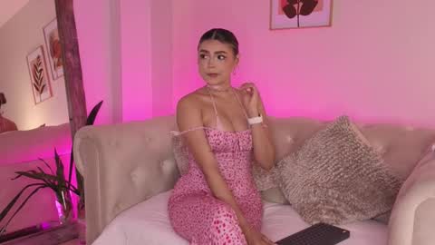 Dahiann Walcott online show from 03.04.26