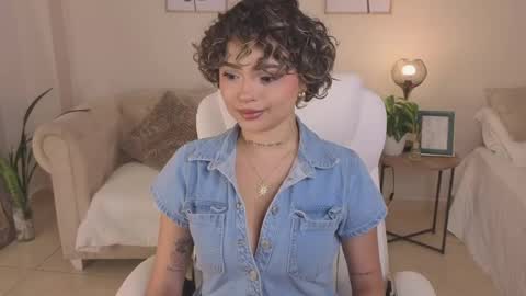 Dahiann Walcott online show from 05.26.26
