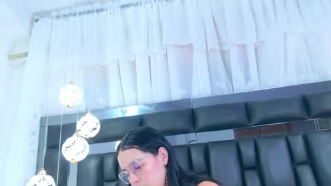 Dahiana online show from 10.01.25