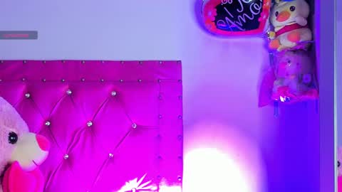 Snapshot of dahiangomezz chatting on 02.27.25    online show from 02.27.25