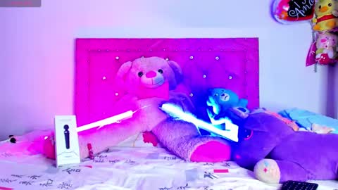 Snapshot of dahiangomezz chatting on 03.08.25    online show from 03.08.25