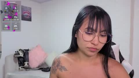 Nicole online show from 07.25.26