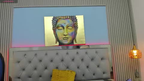 Snapshot of daianalou chatting on 11.27.25 Daianalou online show from 11.27.25