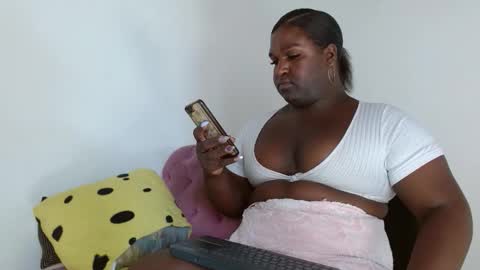 Snapshot of daiishawolf chatting on 04.19.26 Daiisha.. online show from 04.19.26