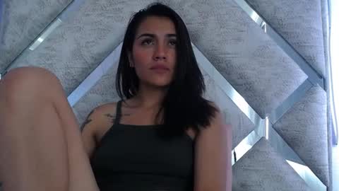 daila_ online show from 01.17.25