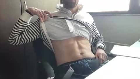 Snapshot of dailybully chatting on 02.26.26 Your daily dose online show from 02.26.26