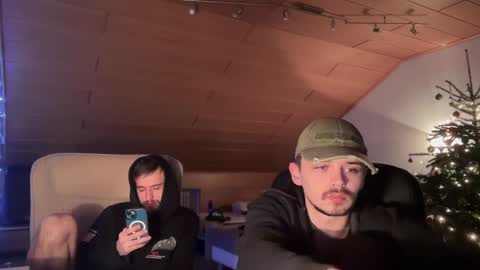 Snapshot of daimon_hall chatting on 01.14.25 Daimon online show from 01.14.25