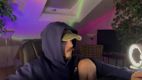 Snapshot of daimon_hall chatting on 02.20.26 Daimon online show from 02.20.26