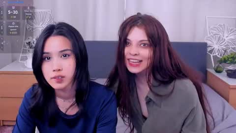 Snapshot of dainalargena chatting on 04.23.26 Aoi and Lily best friends online show from 04.23.26