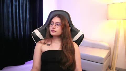 Snapshot of daisha_riley chatting on 09.19.25 Lauren online show from 09.19.25