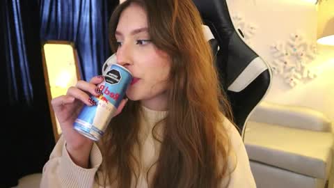 Lauren            online show from 12.03.25