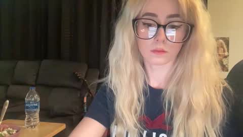 DaisyDivine online show from 10.13.25