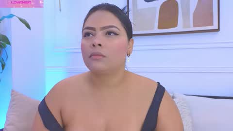 Daisy Price online show from 02.25.26