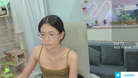 Snapshot of daisybean chatting on 06.17.26 Daisy online show from 06.17.26