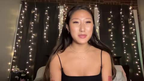 Snapshot of daisykimvip chatting on 02.16.25 Daisy Kim online show from 02.16.25