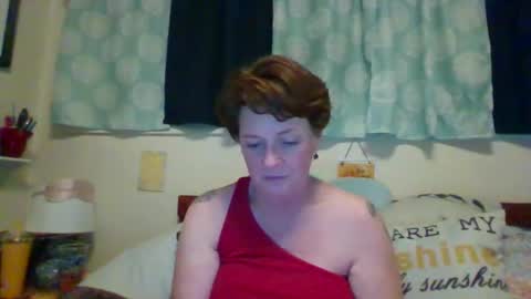 Snapshot of daisylays chatting on 01.17.25 daisy online show from 01.17.25