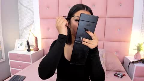 Mariana online show from 12.19.25