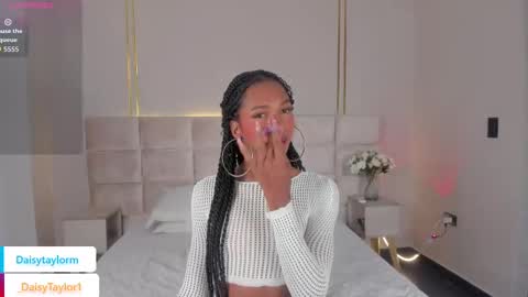 Daisy online show from 11.05.25