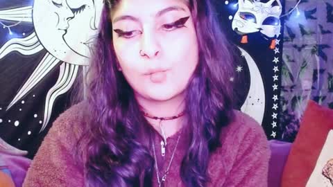 Snapshot of dak_7 chatting on 12.22.24 -- -- help me reach 100 hands up online show from 12.22.24