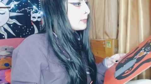 Snapshot of dak_7 chatting on 01.18.25 -- -- help me reach 100 hands up online show from 01.18.25