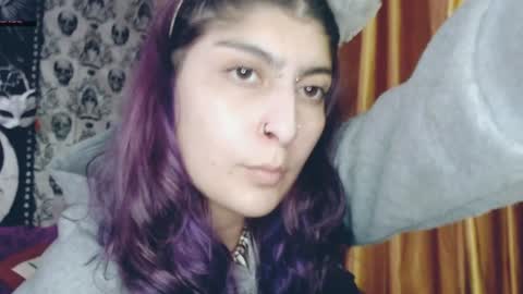 Snapshot of dak_7 chatting on 02.05.25 -- -- help me reach 100 hands up online show from 02.05.25